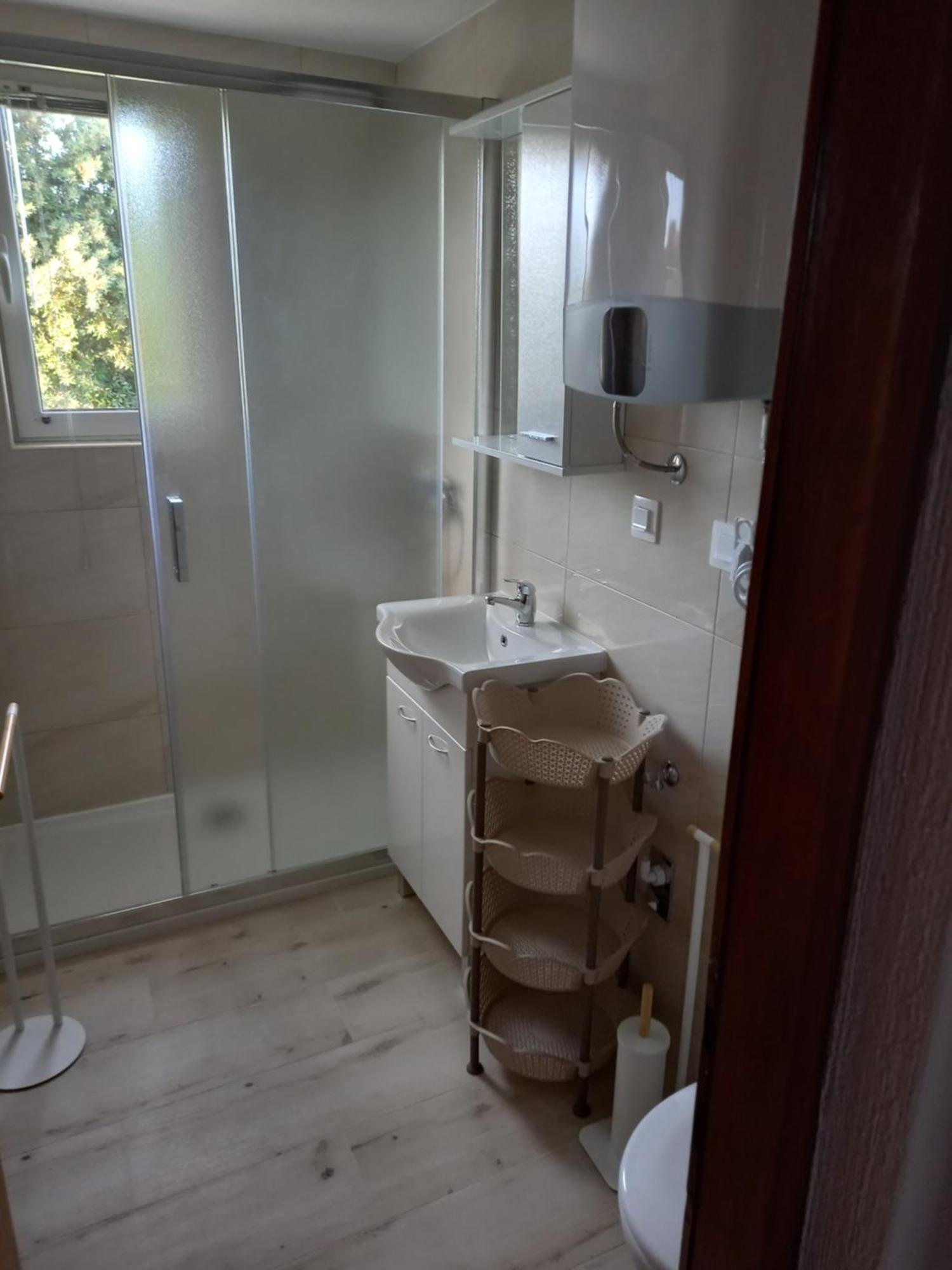 Apartments Makaus Kampor Kültér fotó