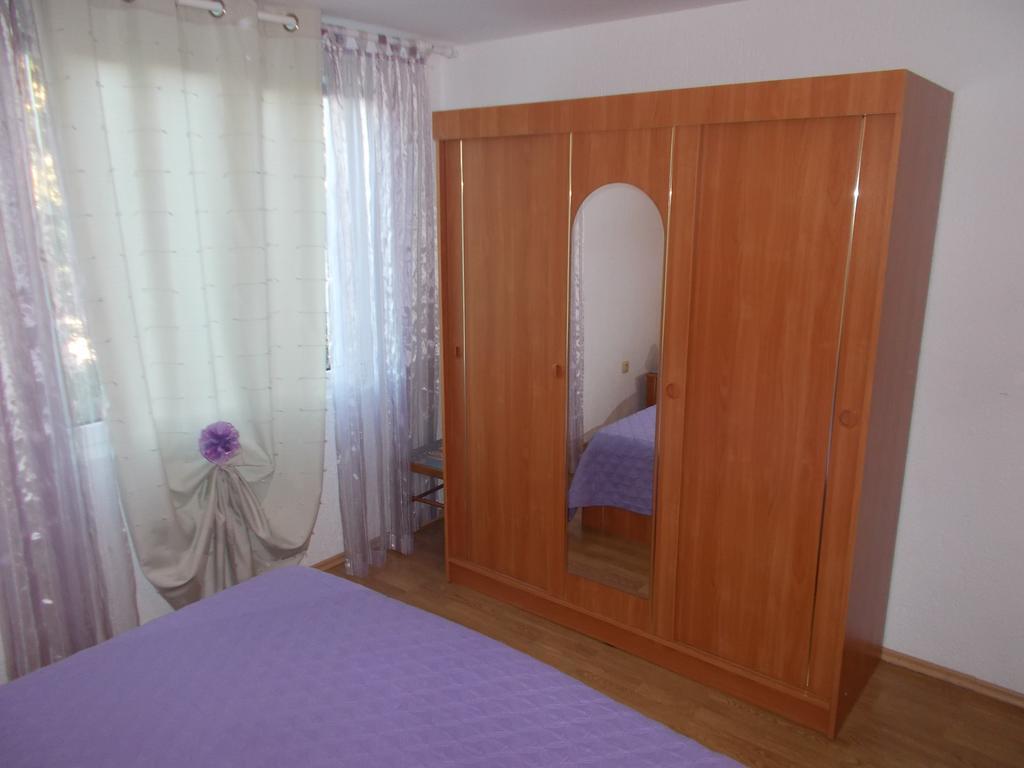 Apartments Makaus Kampor Kültér fotó